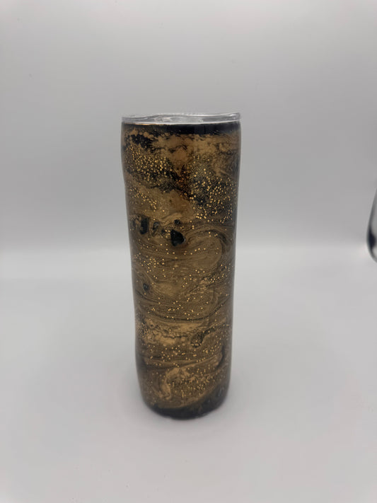 Golden Glamour Tumbler – Luxus in deiner Hand! ✨