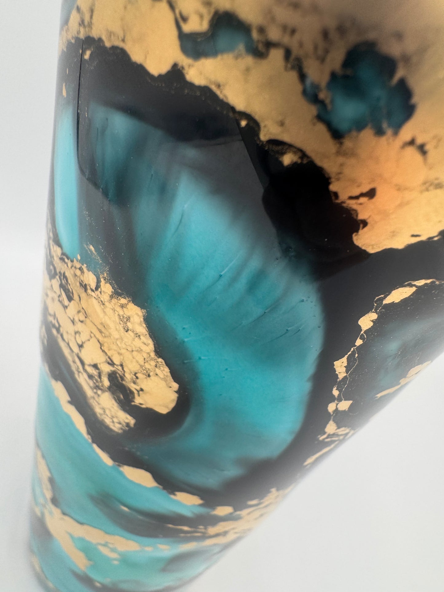 Royal Ocean Glamour – Eleganz trifft Tiefe! 🌊✨